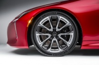 Lexus LC 500 opremljen s pnevmatikami MICHELIN  Pilot Super Sport ZP