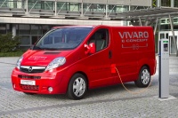 Študijsko vozilo Vivaro e-Concept daje nove impulze
