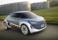 MODEL ZOE, ki predsatvlja jedro Renaultove palete vozil brez emisij, bodo proizv