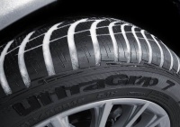 Nemška revija Auto motor und sport priporo?a pnevmatiko Goodyear UltraGrip7