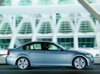 BMW  3 <I> tokrat zares uradno</I>