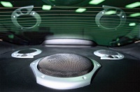 ASTON MARTIN VANQUISH: LINN-ov HIGH END AUDIO SISTEM